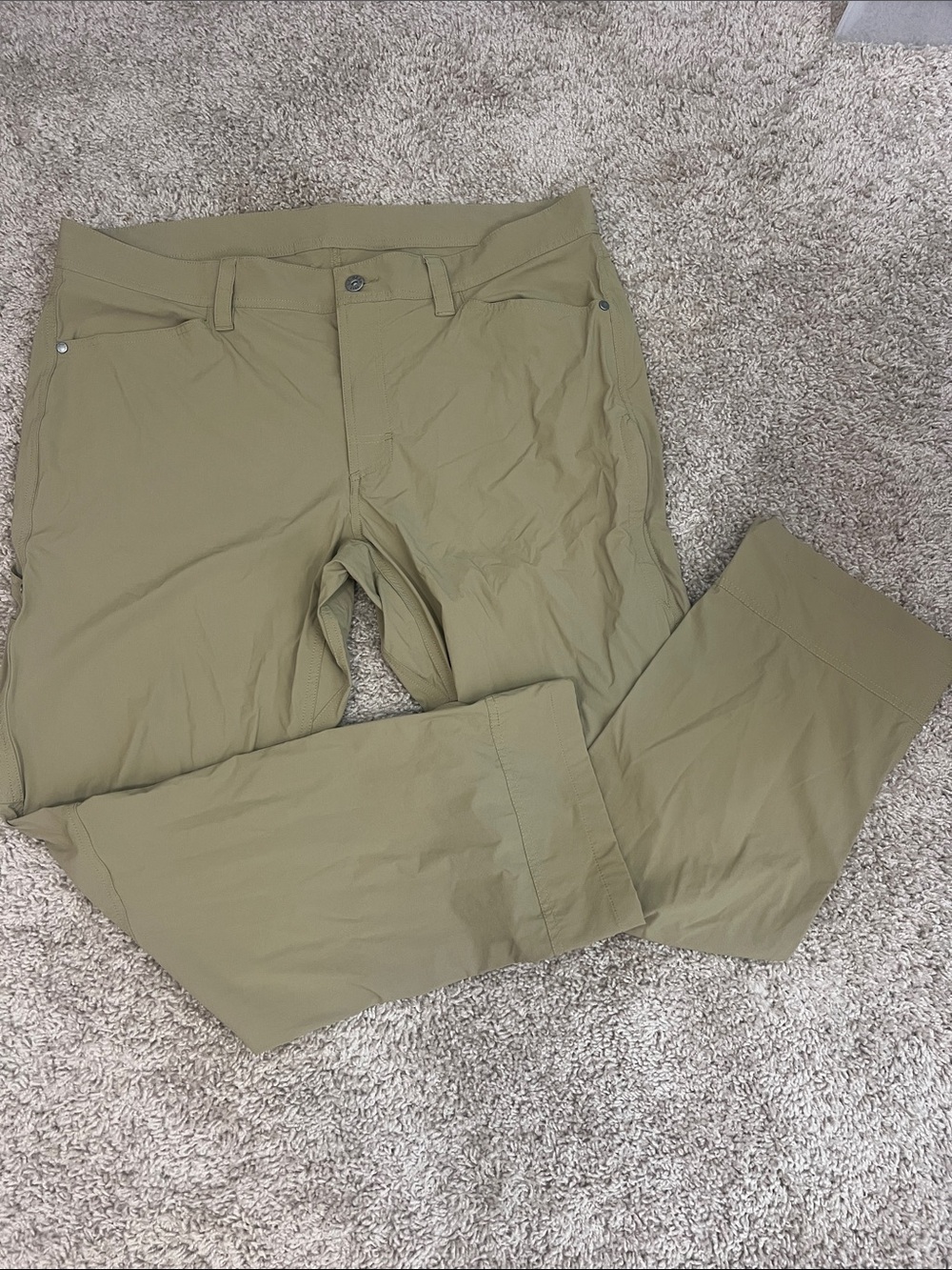 L.L. Bean Men's Lightweight Tan Pants No Fly Zone Insect Repellent Tech 38W x 30
